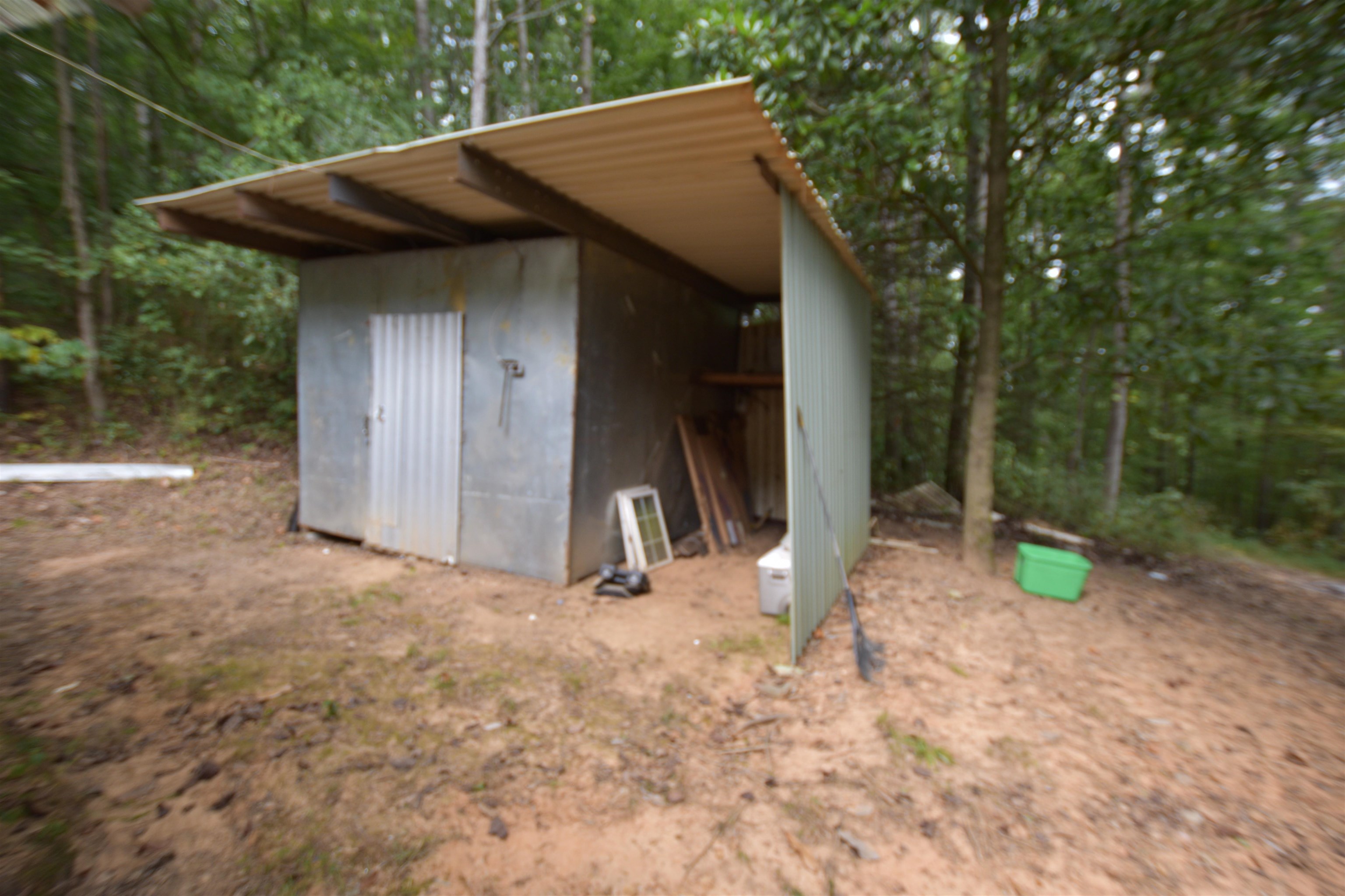418 Co Rd 825