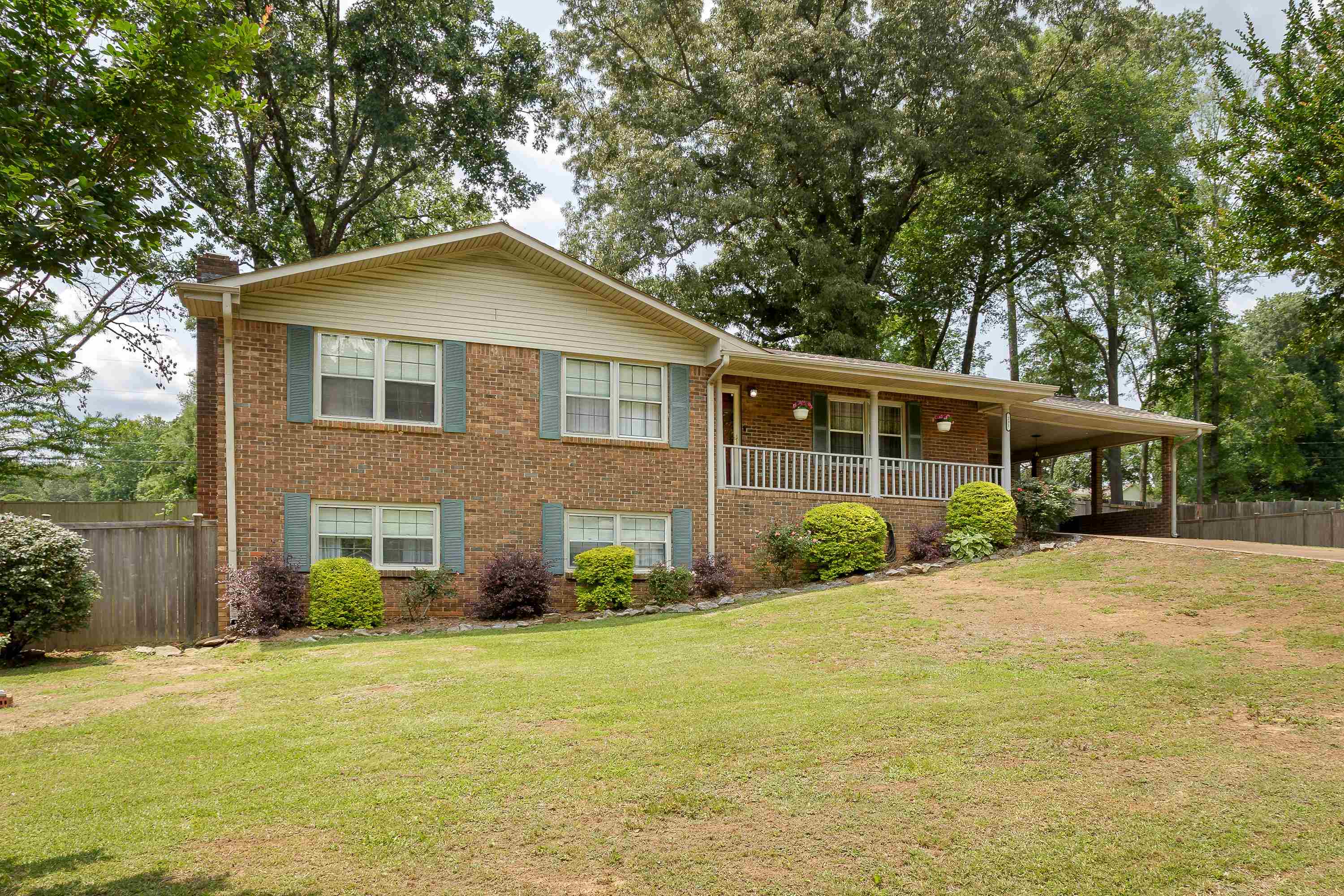Photo 1 of 30 — 231 Cedar Ln, Killen, AL 35645
