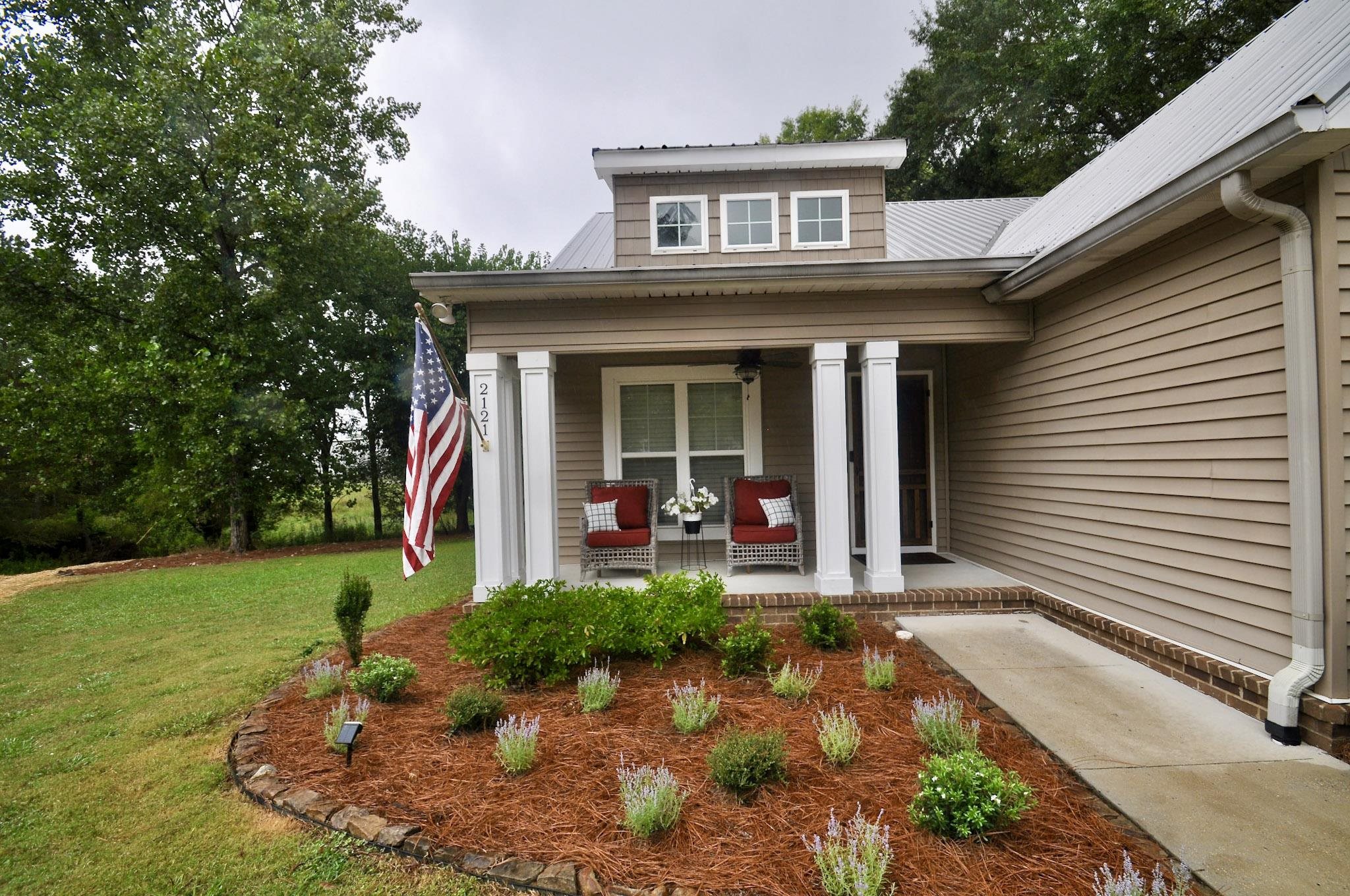 2121 Dialsdale Dr