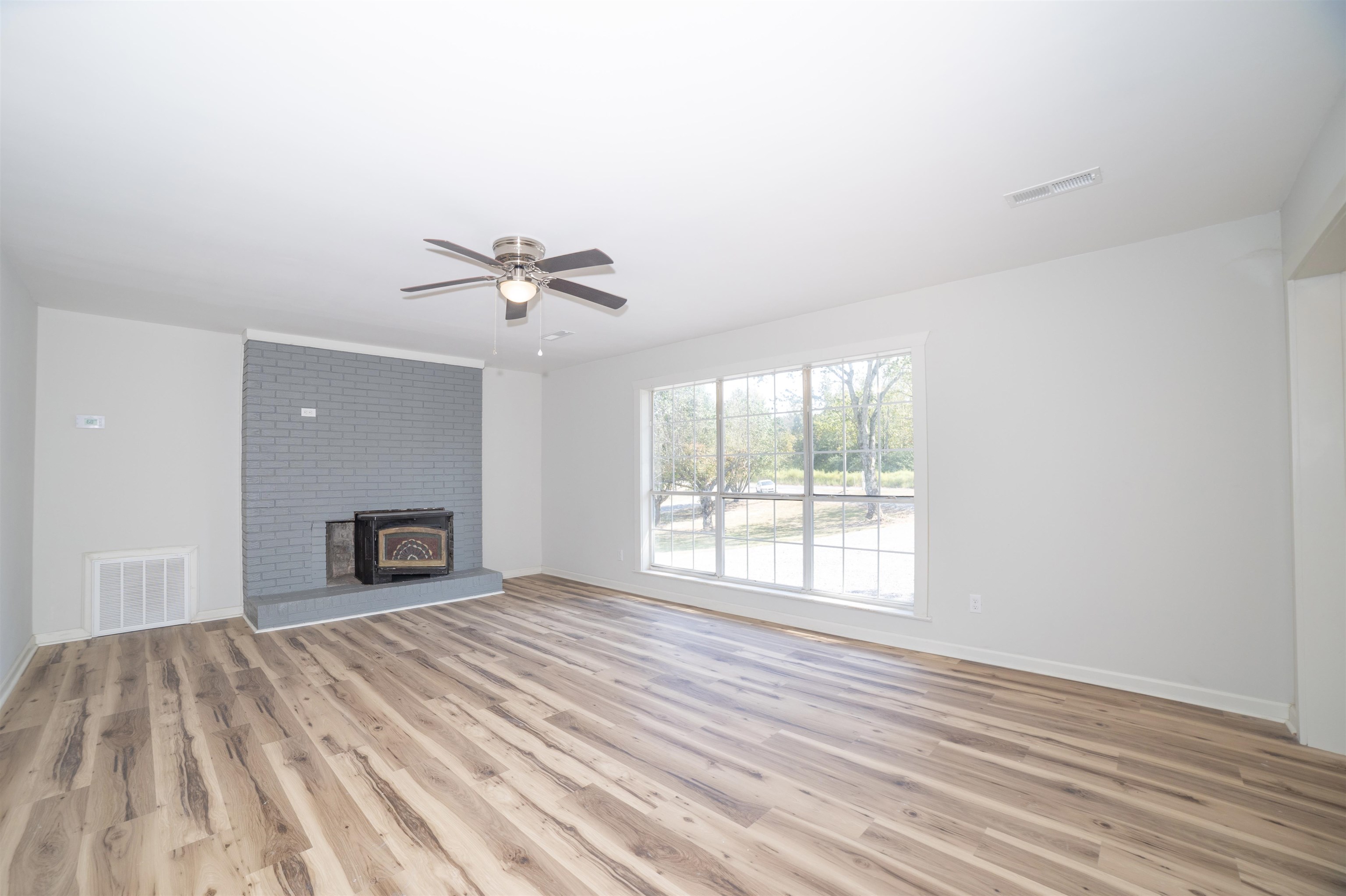 878 Co Rd 870