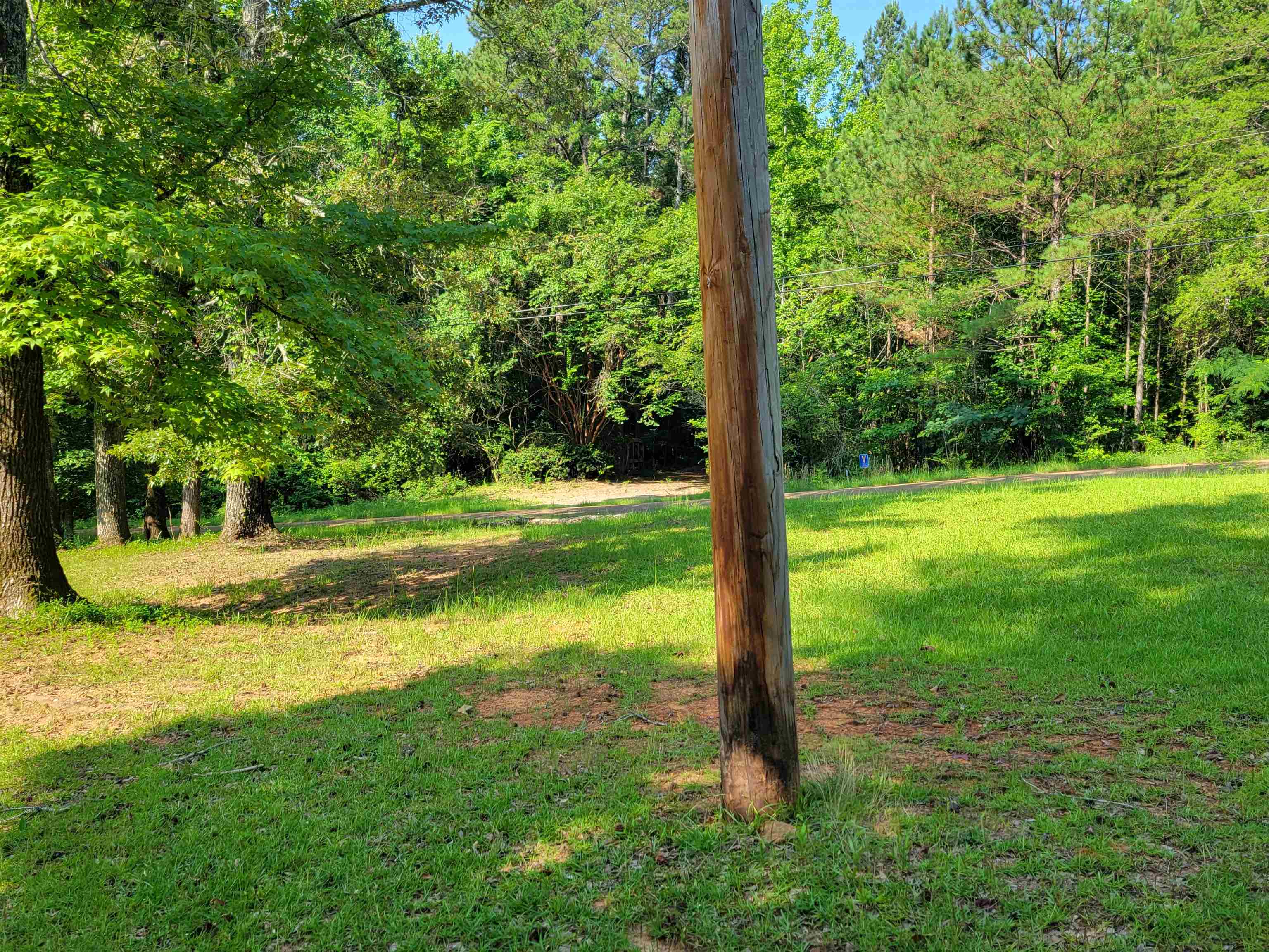 2015 Colony Rd