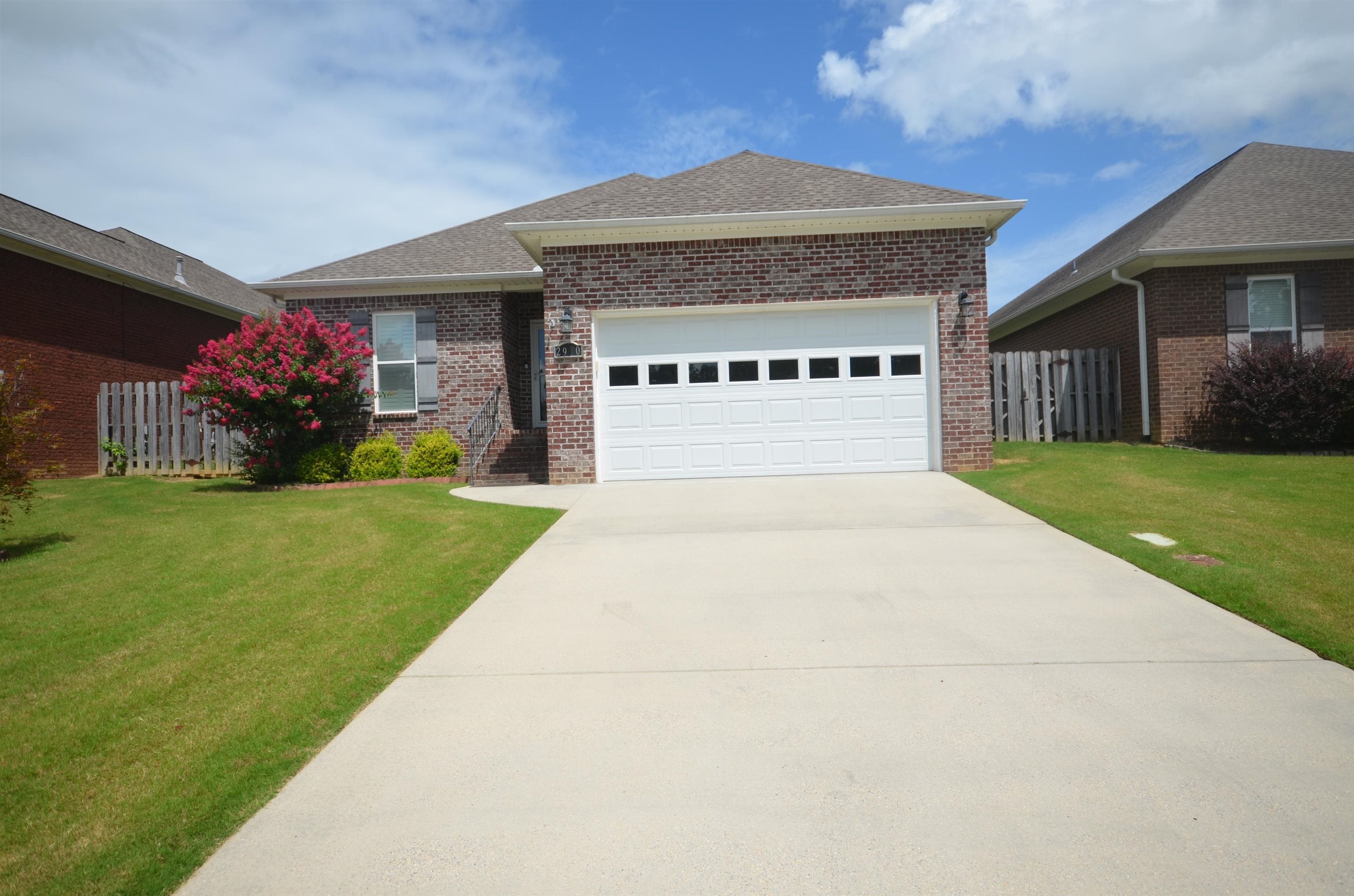 2920 Phelan Cir