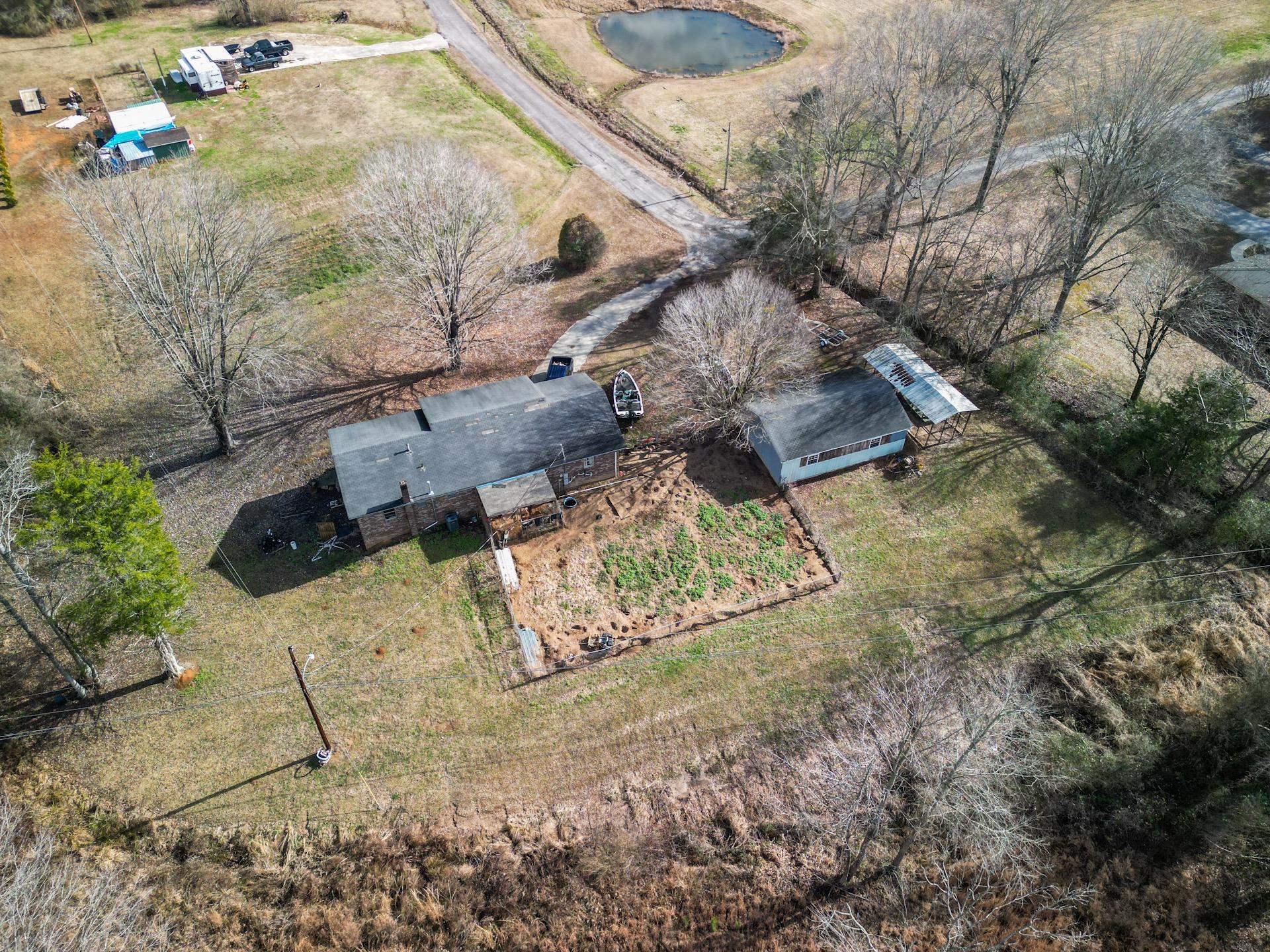 398 Oak Ridge Drive - Photo 3