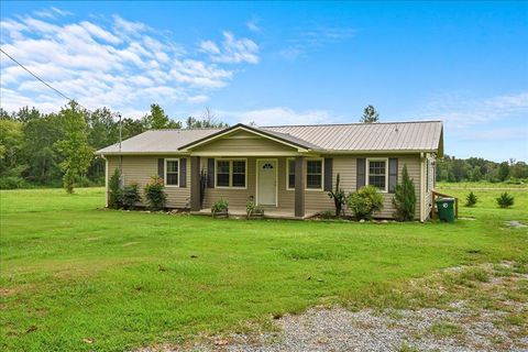 627 Fairview Rd Baileyton AL 