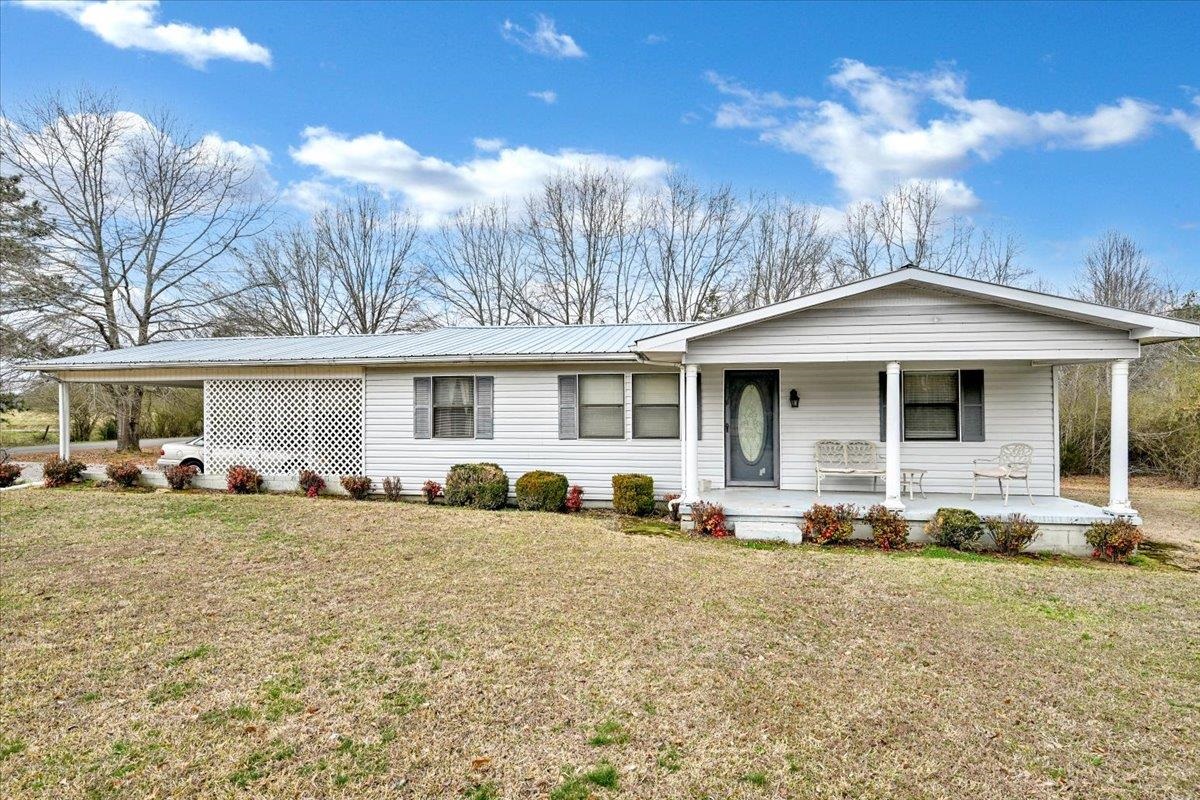 Photo 1 of 20 — 988 Co Rd 56, Houston (Houston), AL 35572