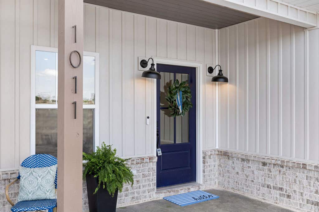 Photo of 1011 7th St NW, Arab, AL 35016 (MLS # 529529)