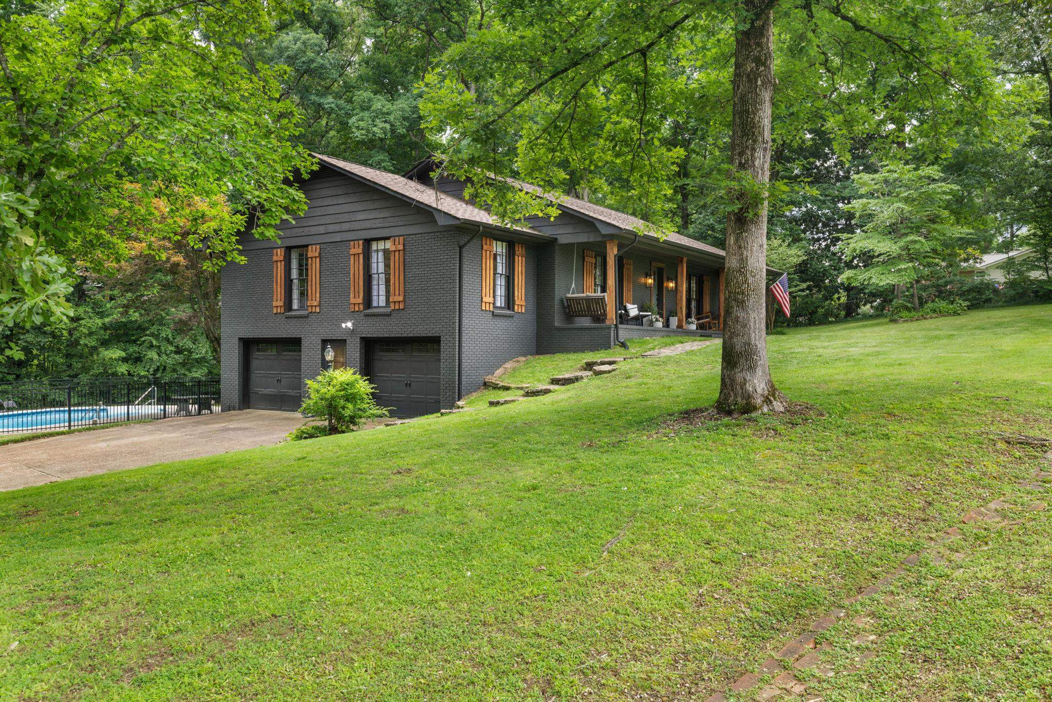 130 Bradford St