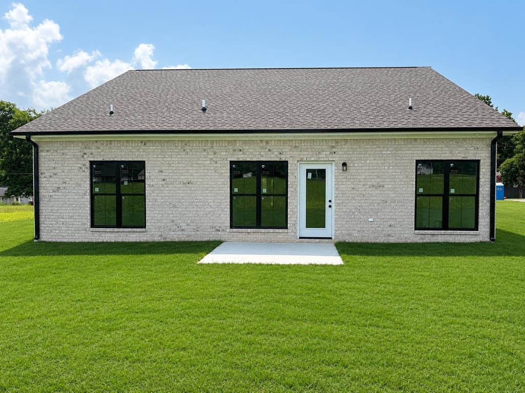 Photo of 381 Co Rd 322, Florence, AL 35634 (MLS # 529833)