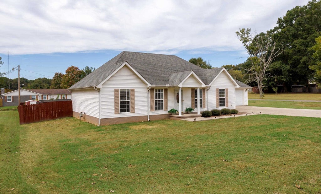 Photo of 763 Co Rd 57, Florence, AL 35633 (MLS # 531751)