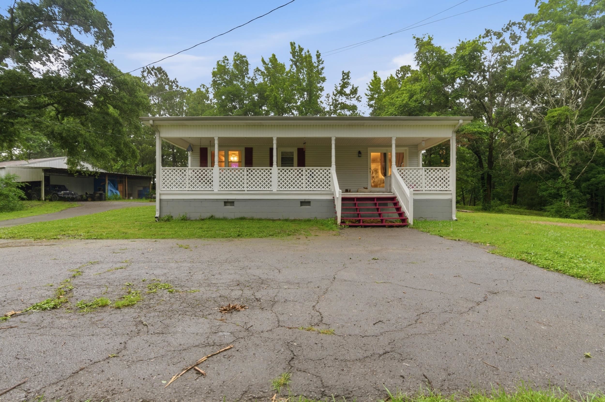 286 Co Rd 1241