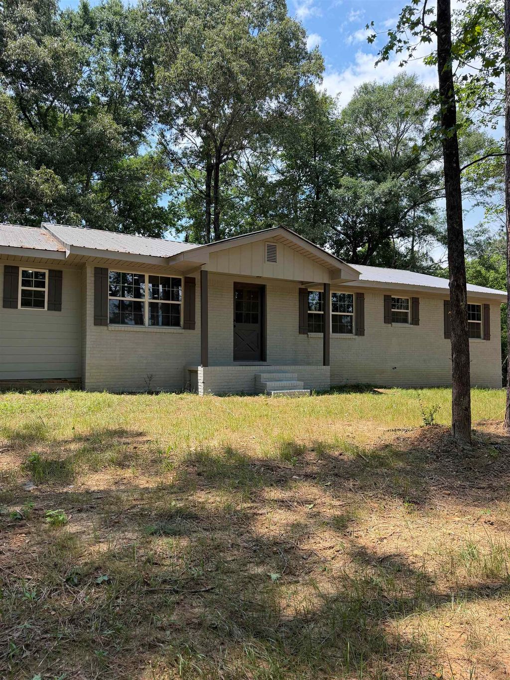 Photo of 27631 Alabama Hwy 91, Hanceville, AL 35077 (MLS # 529847)