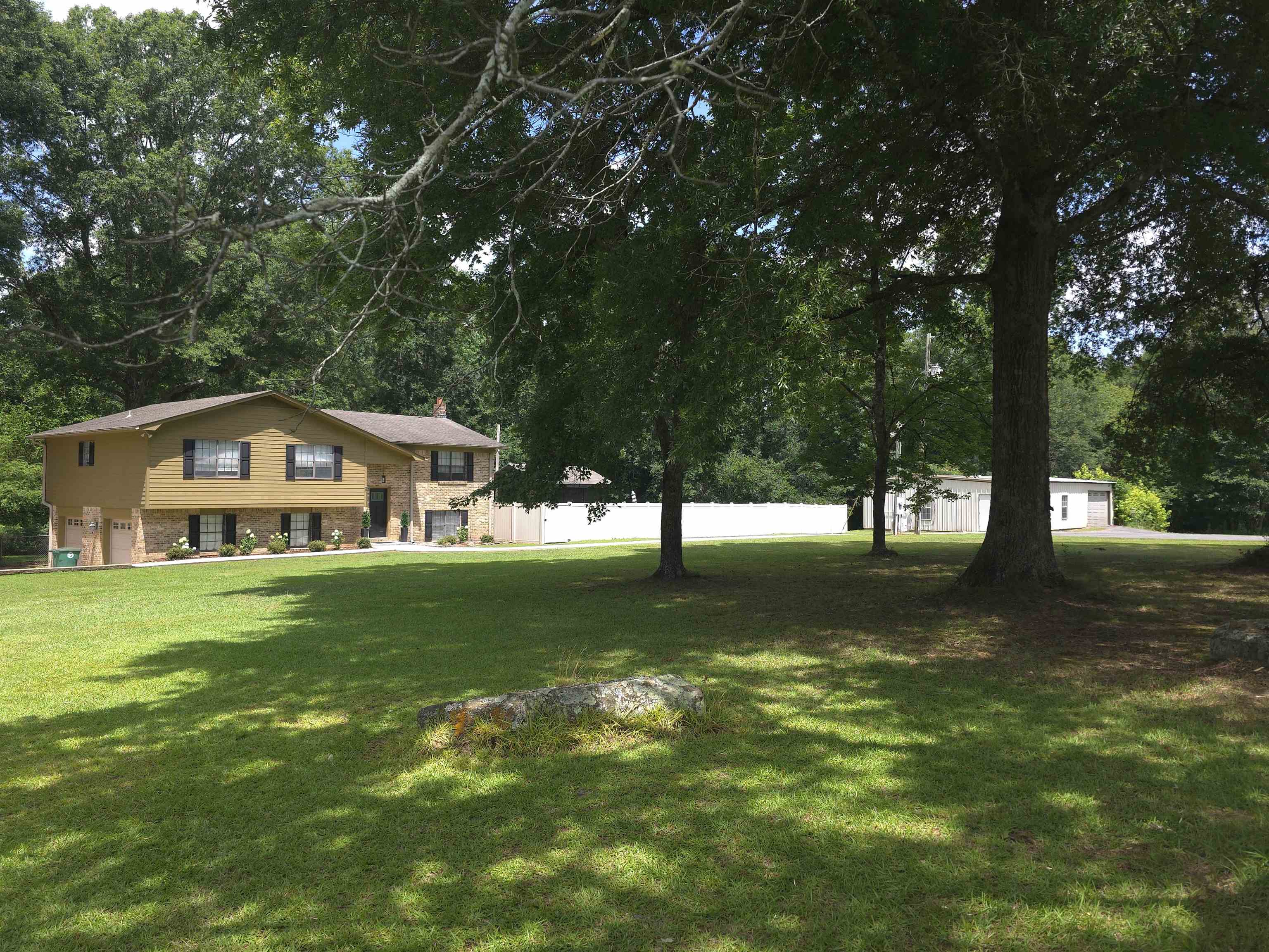 637 Co Rd 1194