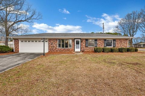 1825 Culpepper St Cullman AL 35055