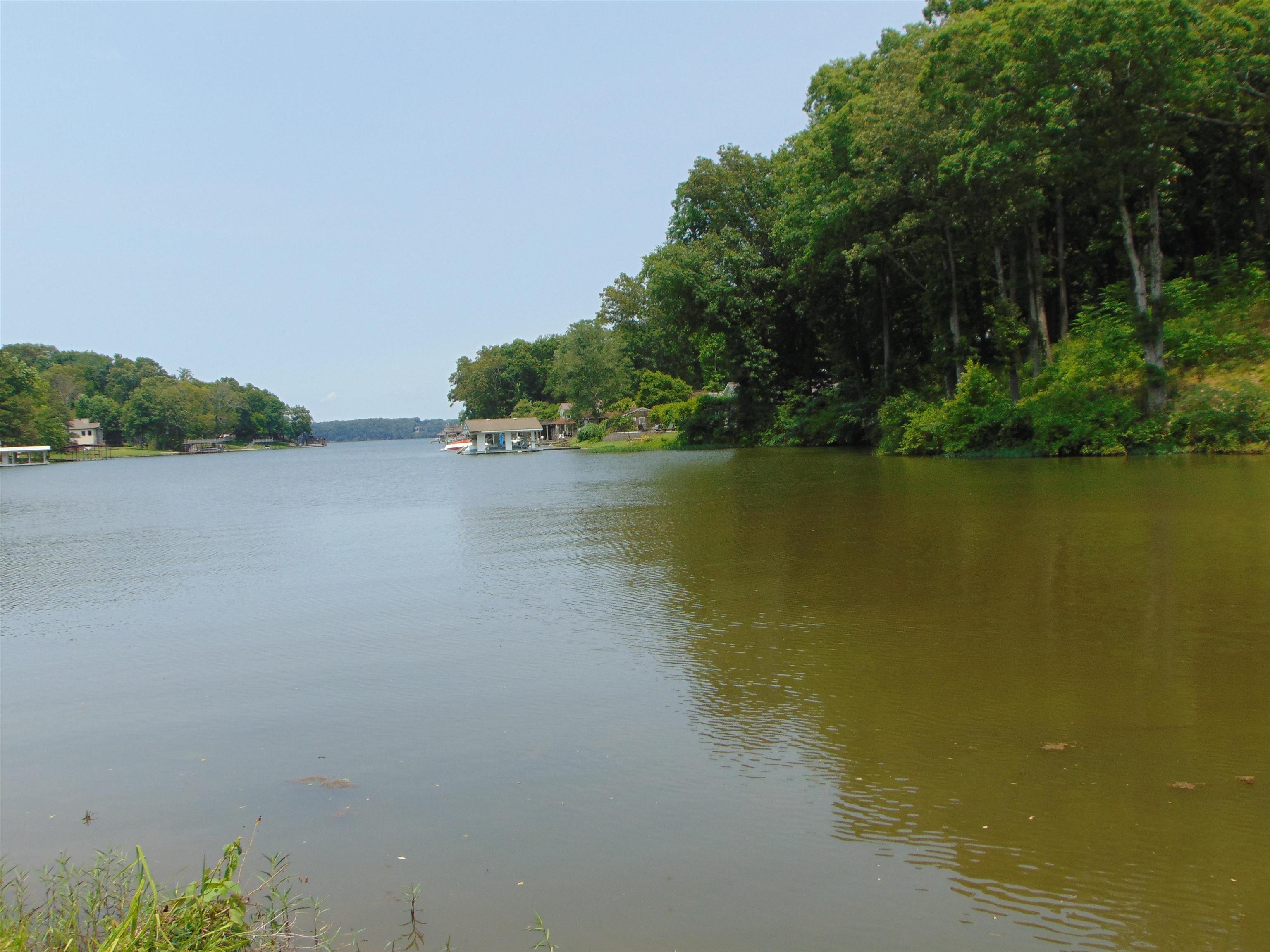 Photo 1 of 13 — 005 Wilson Lake Shores Rd, Muscle Shoals, AL 35661
