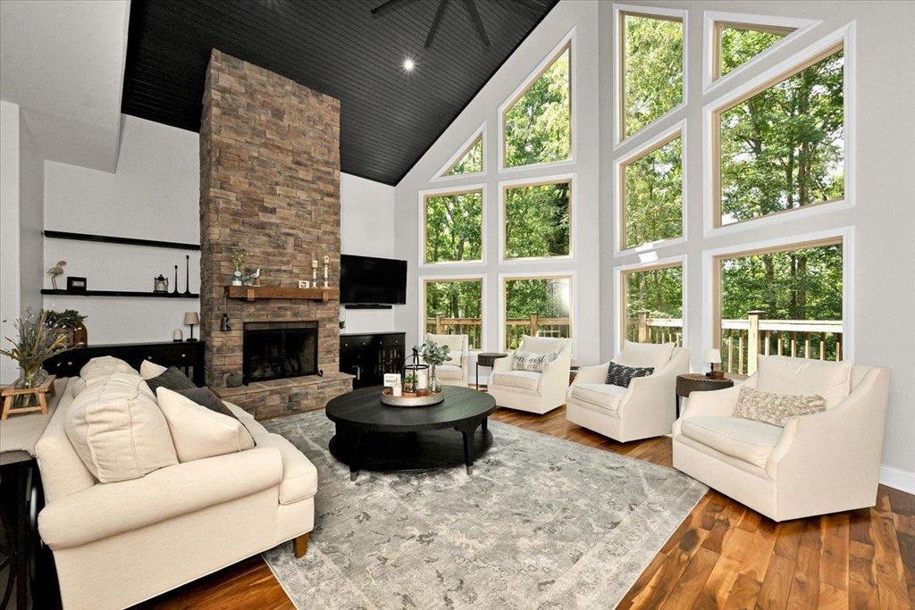 Photo of 1025 Co Rd 950, Crane Hill, AL 35053 (MLS # 529464)