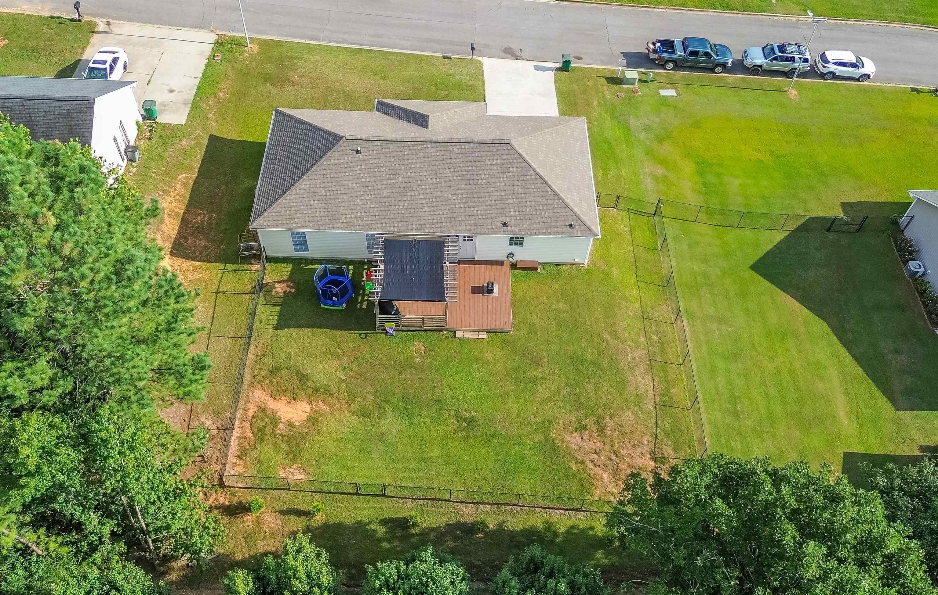 65 White Oak Cir