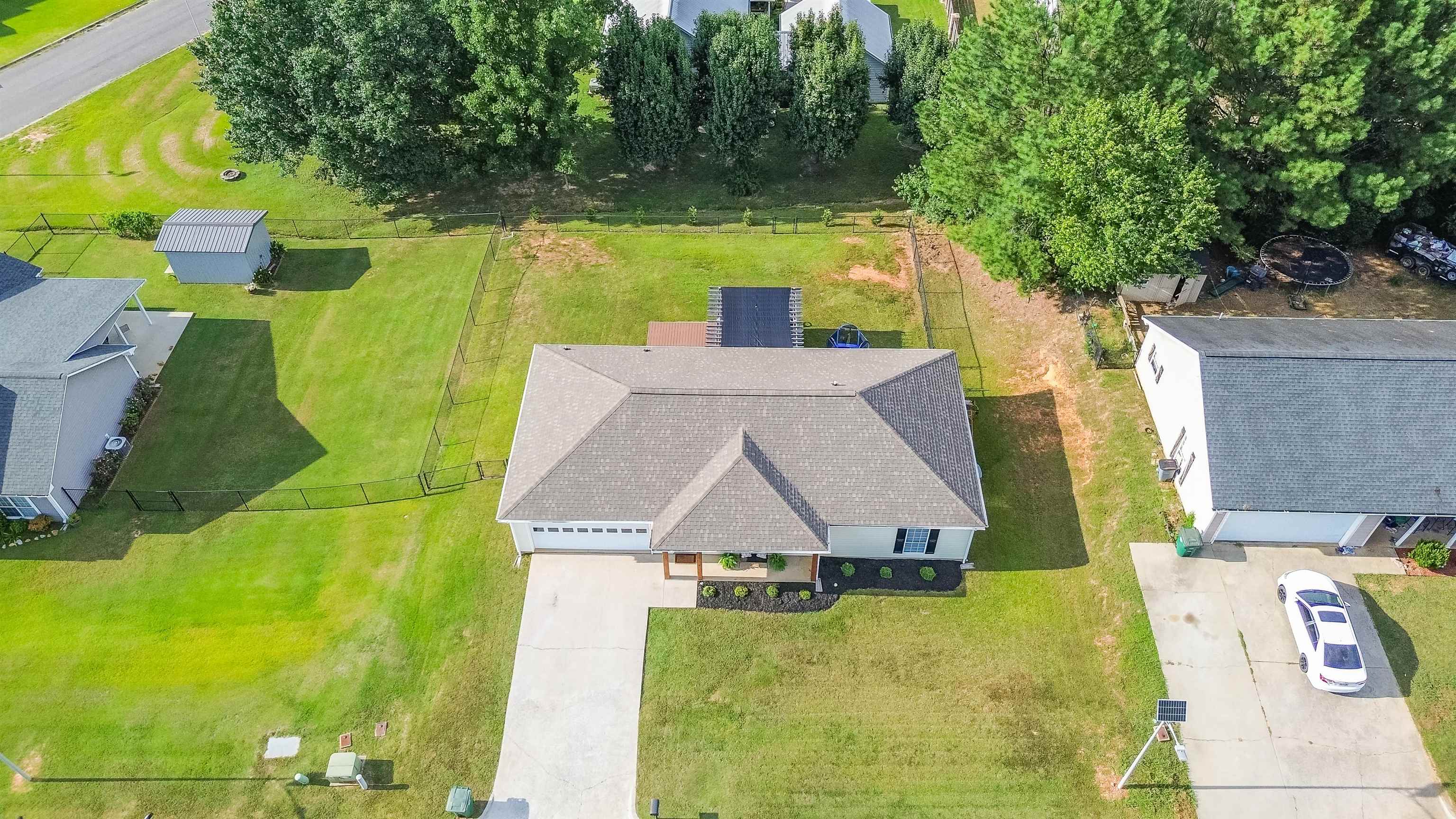 65 White Oak Cir