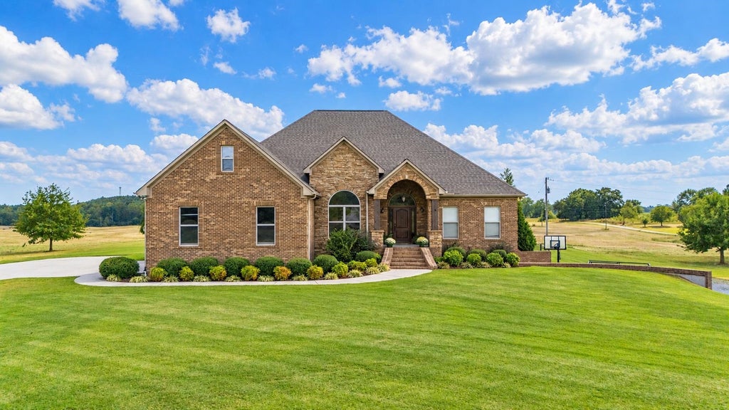 Photo of 2785 Co Rd 421, Cullman, AL 35057 (MLS # 531625)
