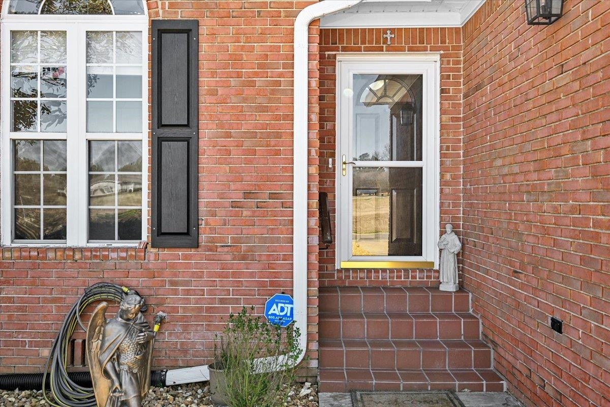 74 St Michael Way NE