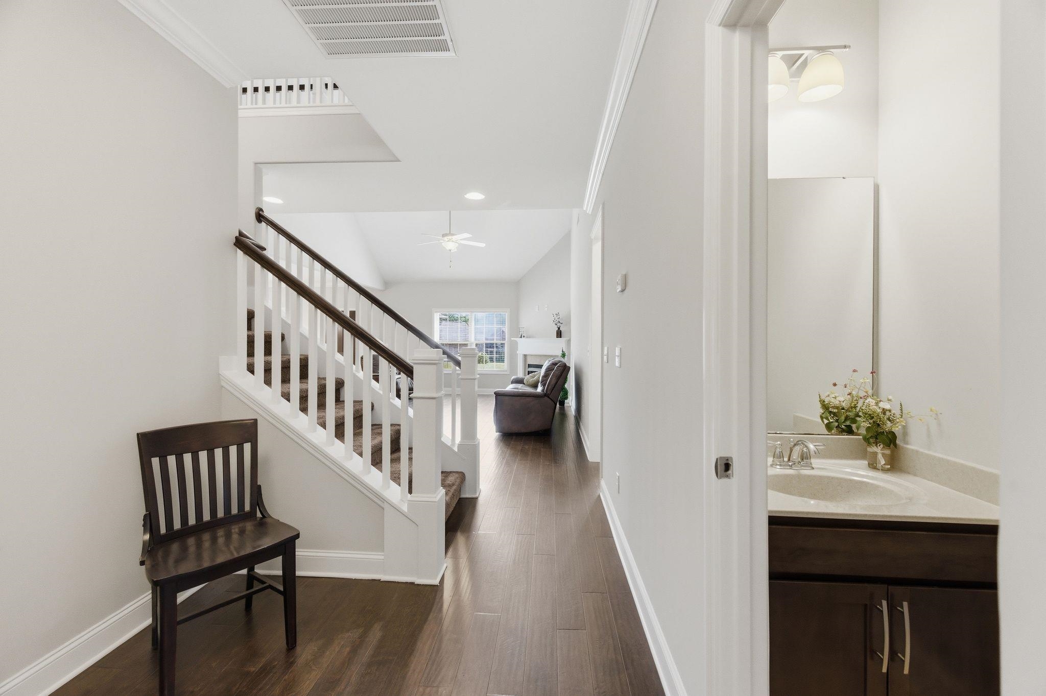 1414 Wishing Well Dr NE