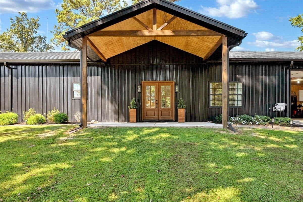901 Co Rd 1621