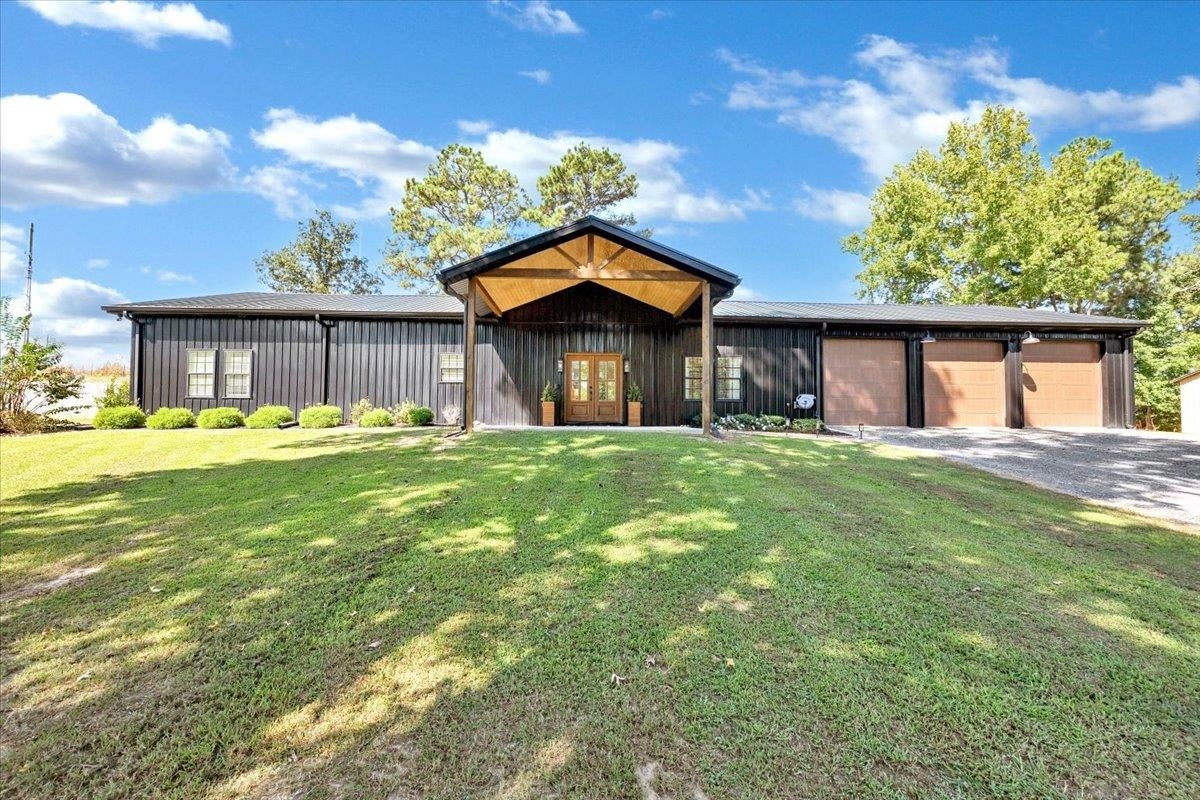 901 Co Rd 1621