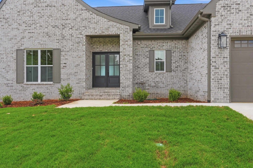 Photo of 1566 Co Rd 413, Killen, AL 35645 (MLS # 529913)