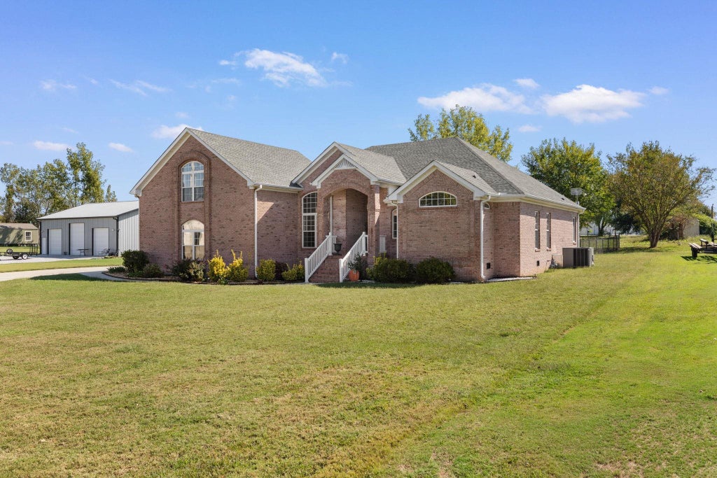 Photo of 197 Co Rd 91, Rogersville, AL 35652 (MLS # 531834)