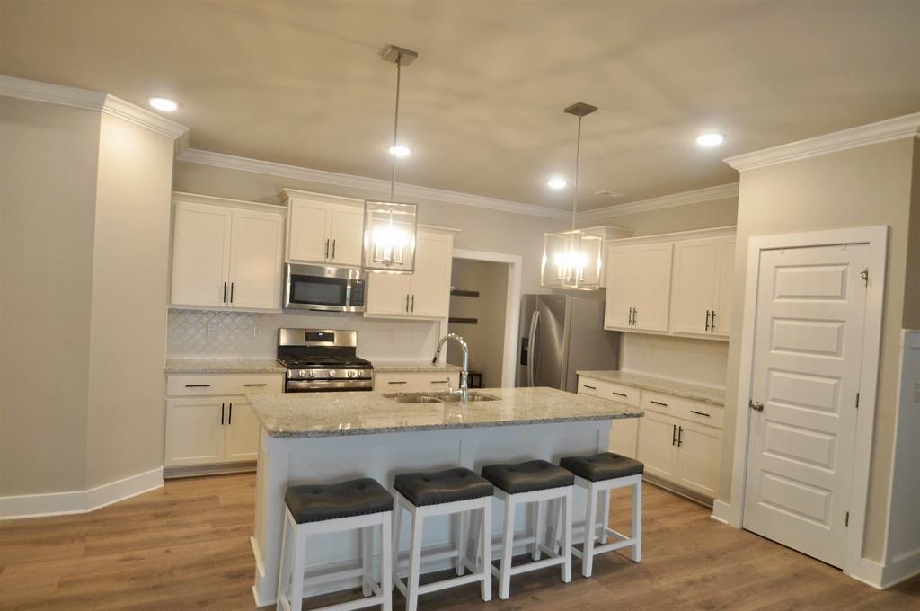 1824 Anise Cir SE