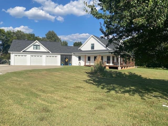 Photo of 3561 Old Hwy 20, Tuscumbia, AL 35674 (MLS # 531550)