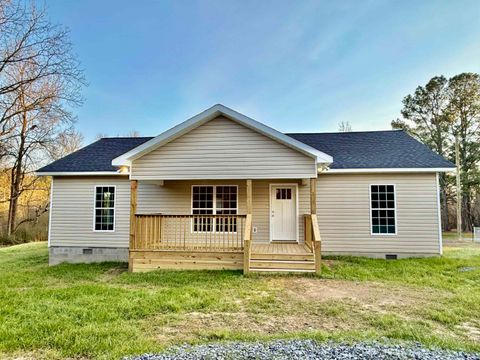 720 Co Rd 1447 Vinemont AL 35179