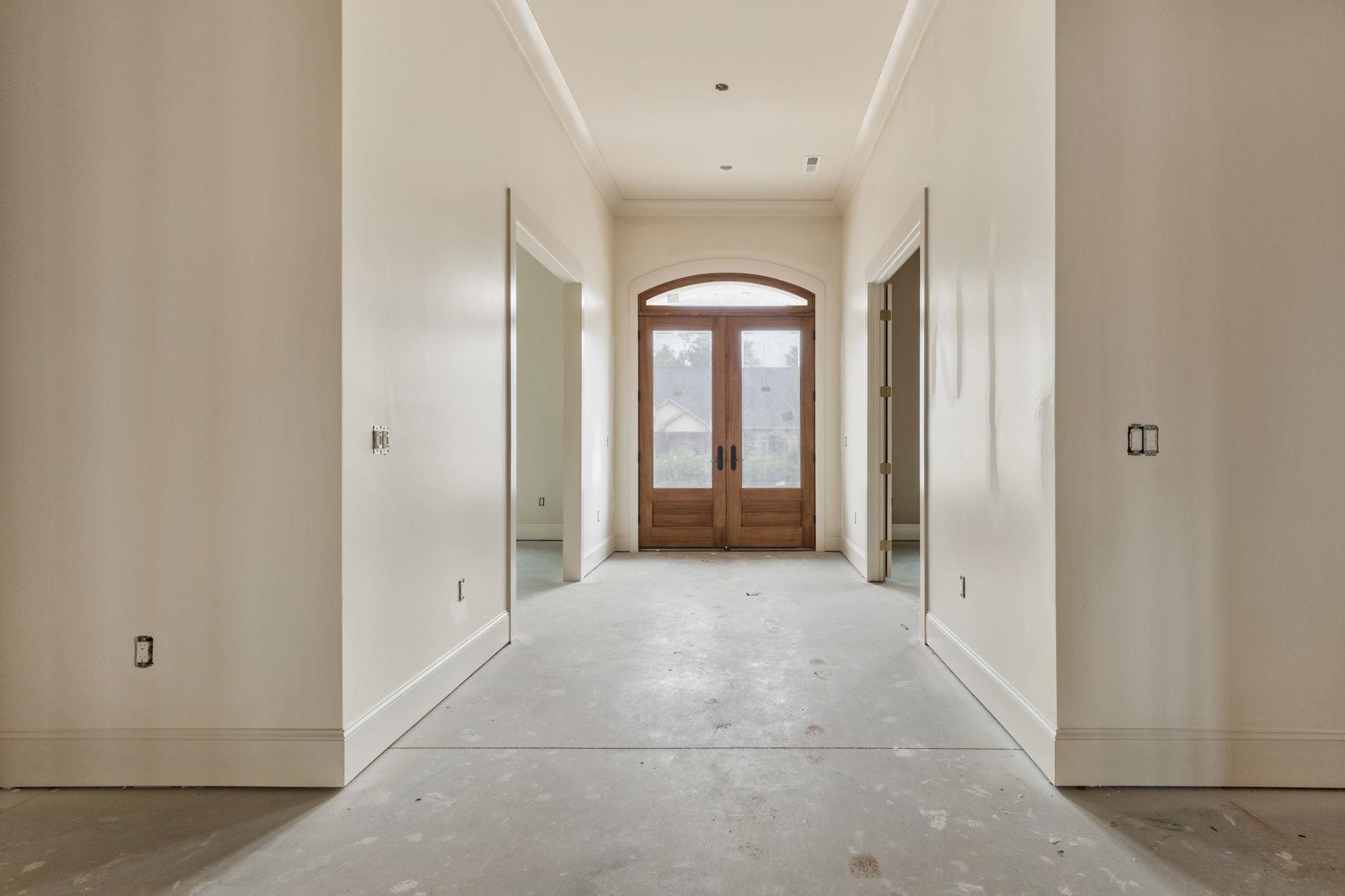 110 Longleaf Dr