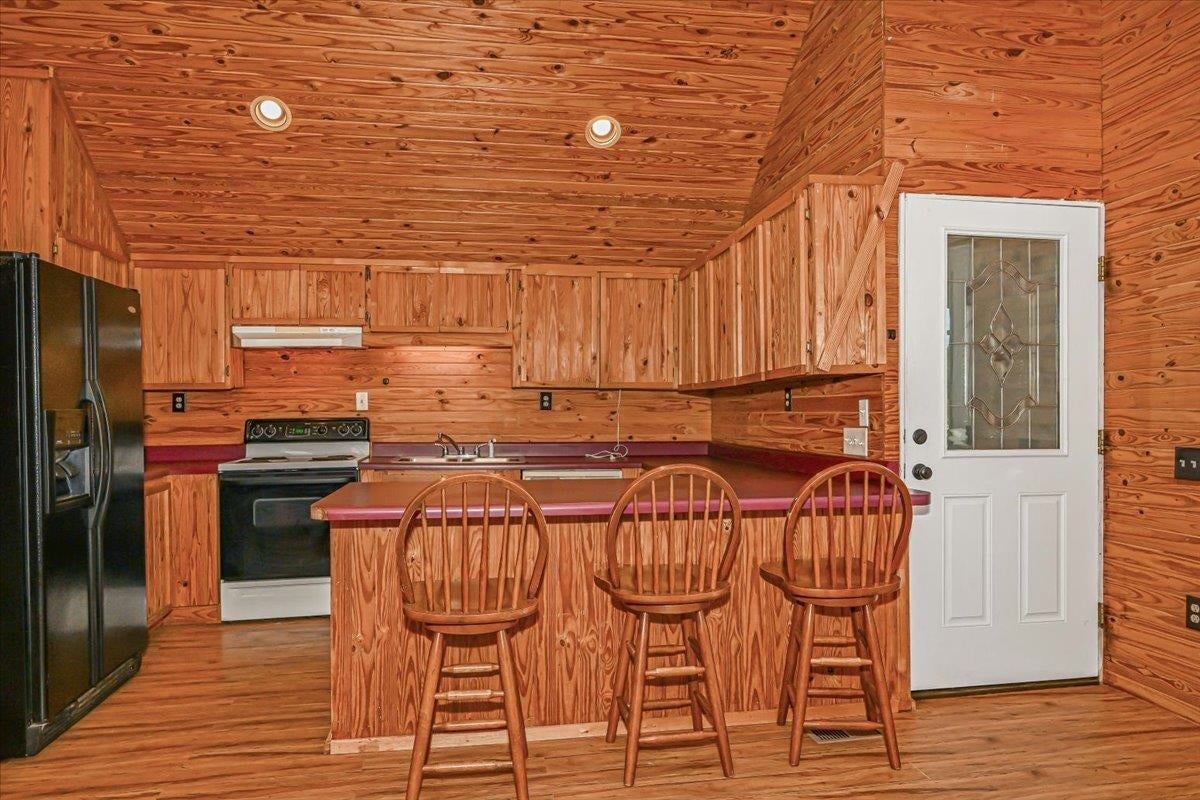309 Yeager Rd