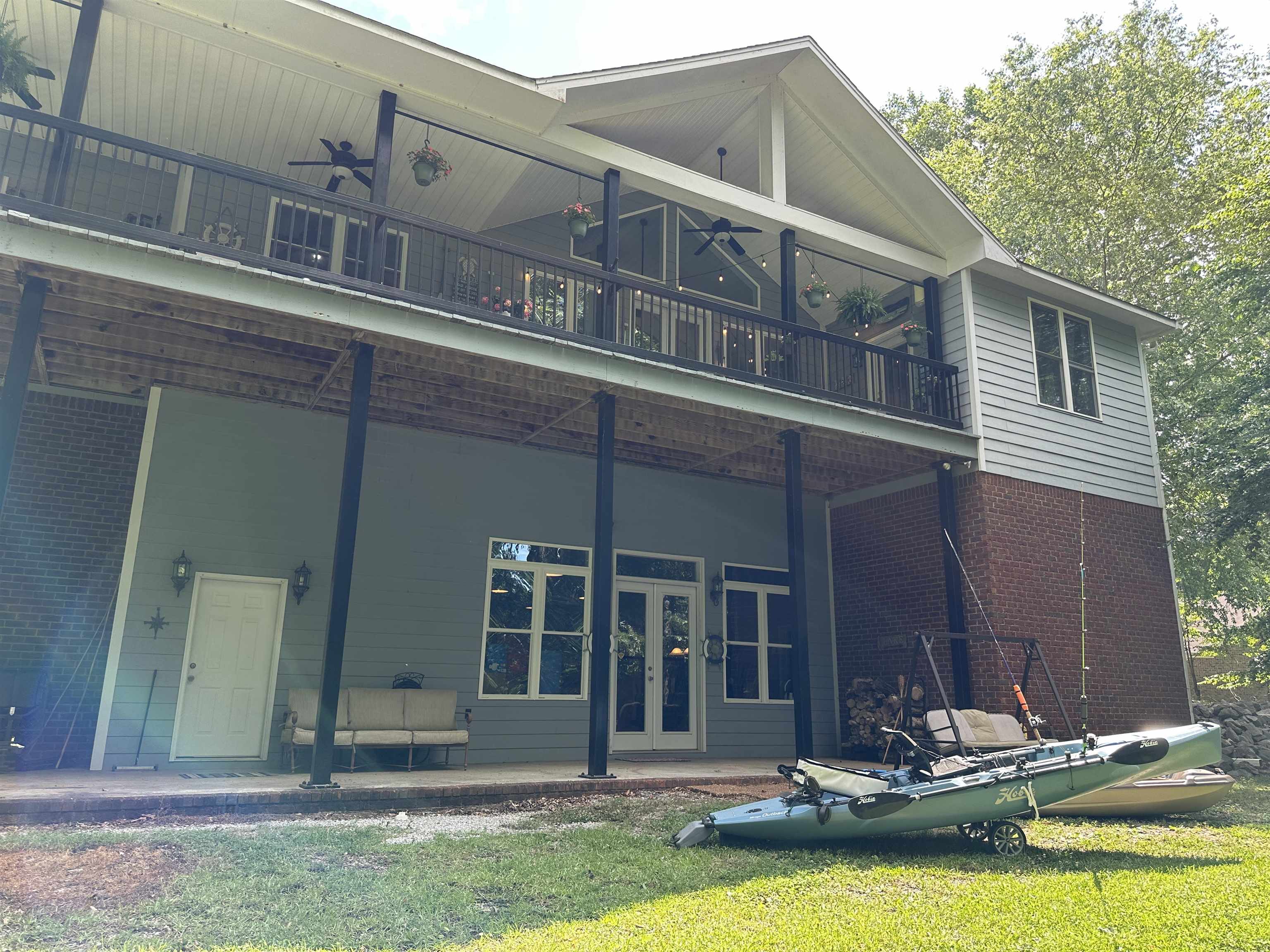 133 Cove Point Rd
