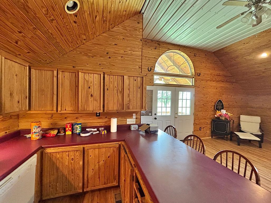 309 Yeager Rd