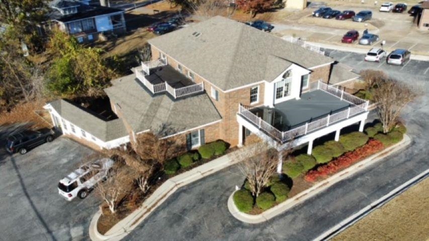 302 W Dr Hicks Blvd