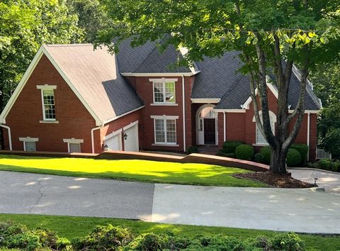 664 Ridgecliff Dr Florence AL 35634