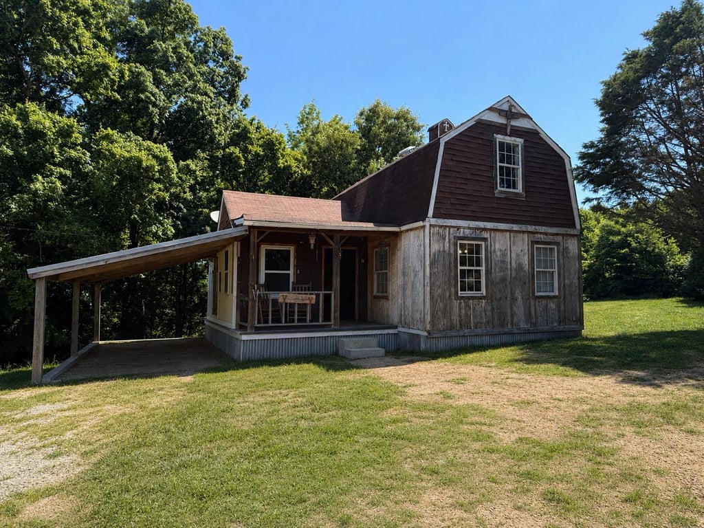 Photo of 374 Stateline Rd, Loretto, TN 38469 (MLS # 529370)