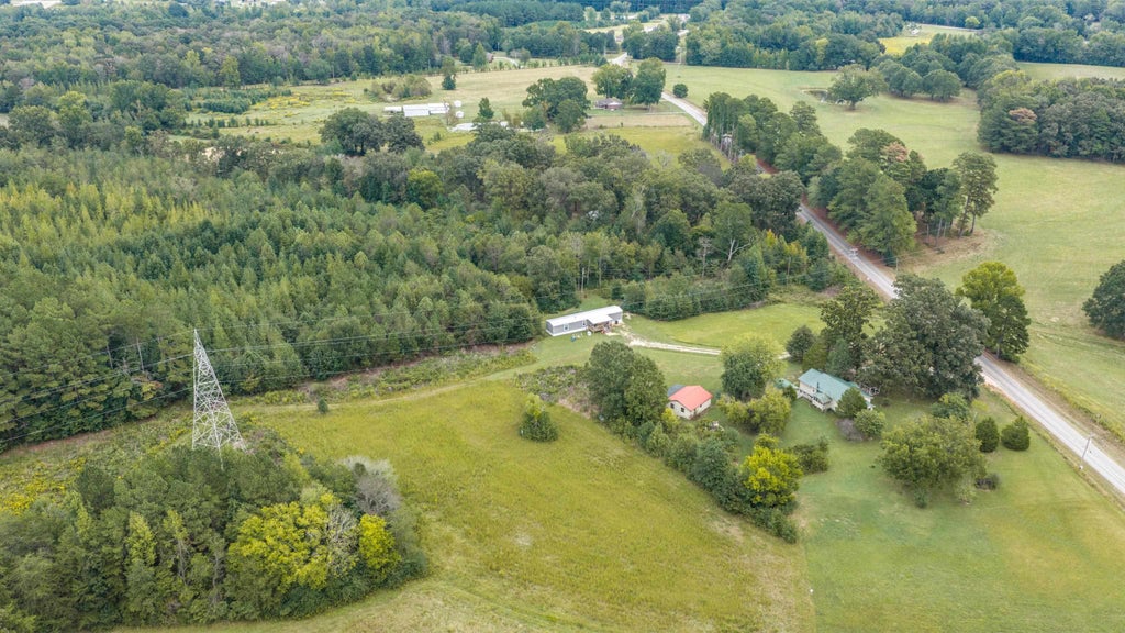 Photo of 3905 Co Rd 5, Florence, AL 35633 (MLS # 531421)
