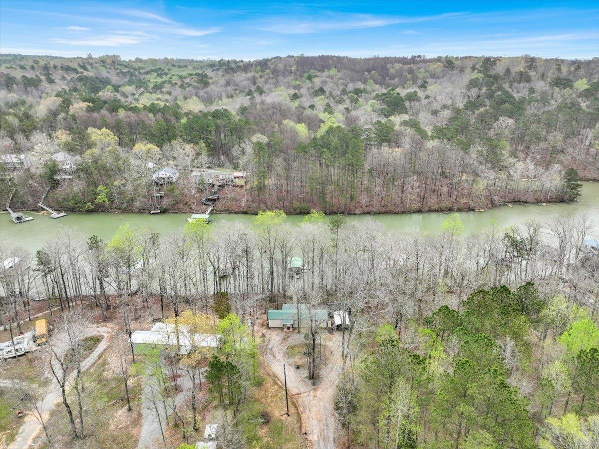 671 Maggie Ln