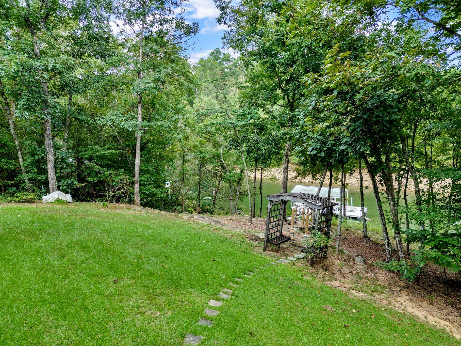 725 Co Rd 82