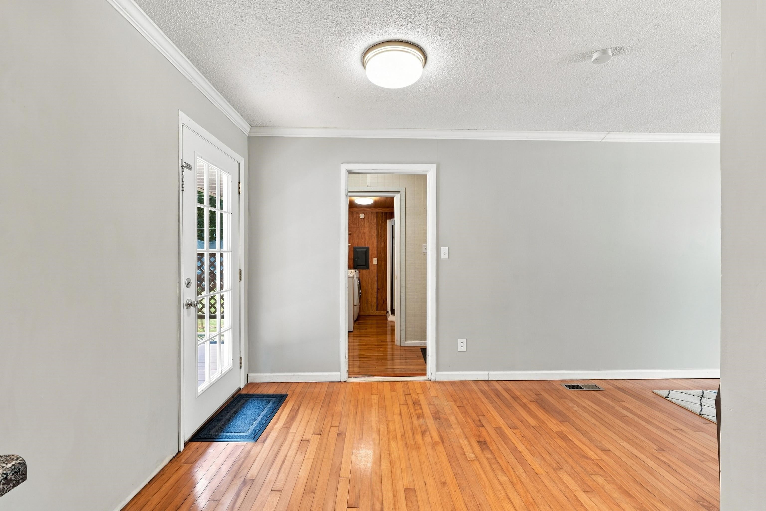 2484 Chisholm Rd
