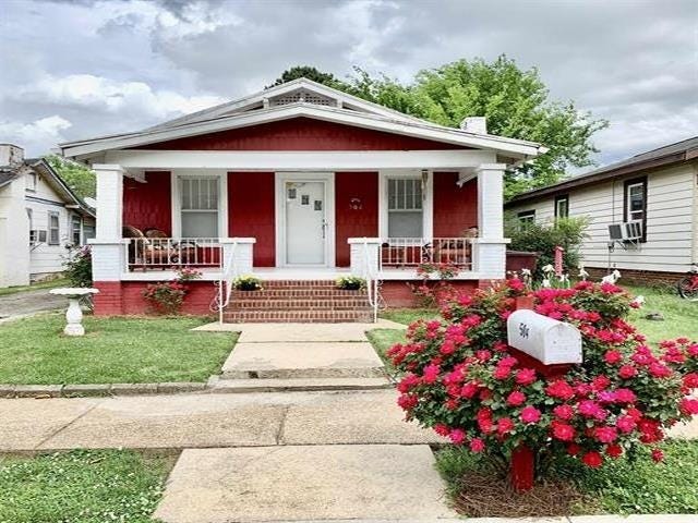 Photo of 504 St Louis Ave, Sheffield, AL 35660 (MLS # 530216)