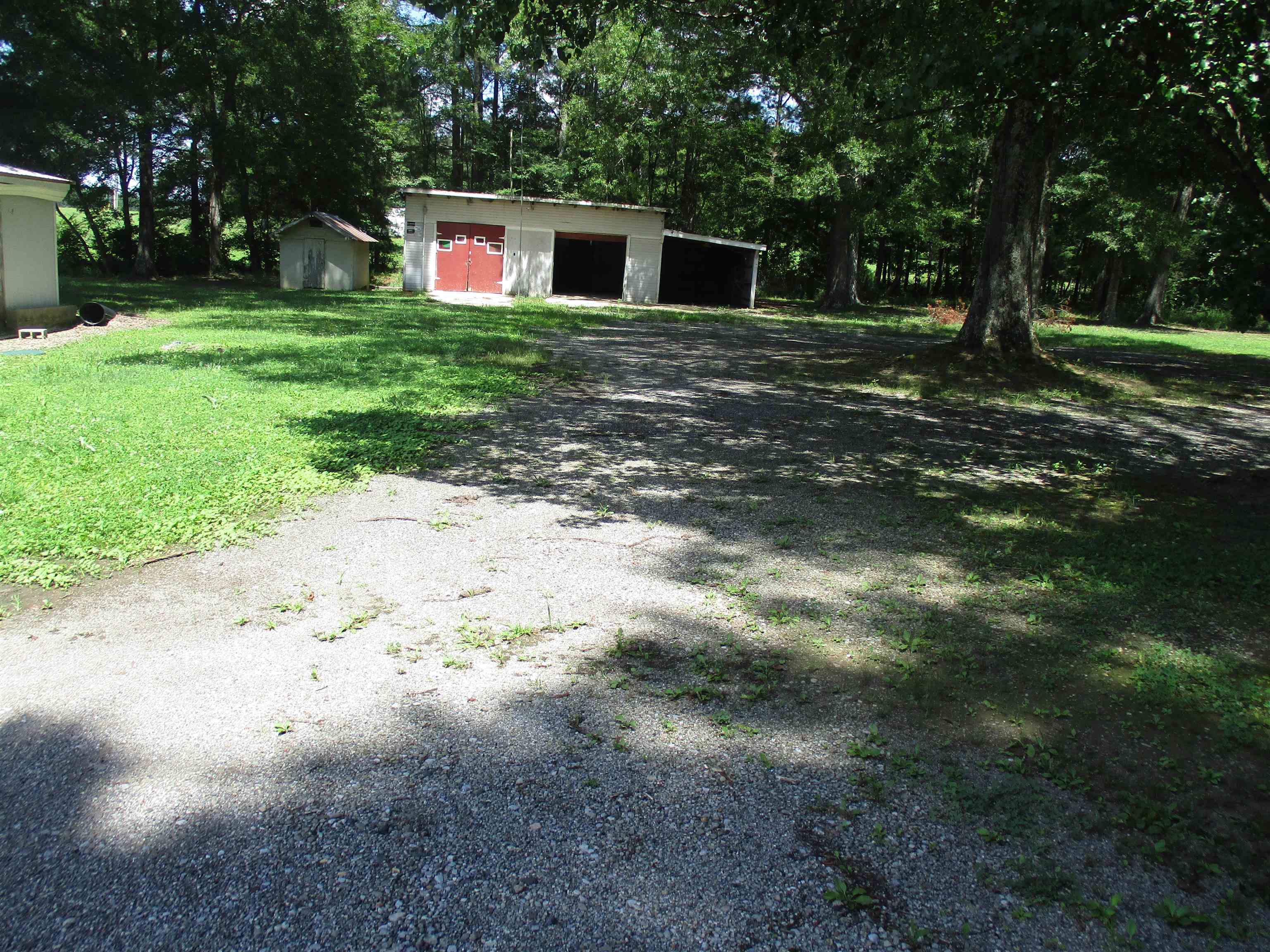 3521 US Hwy 69
