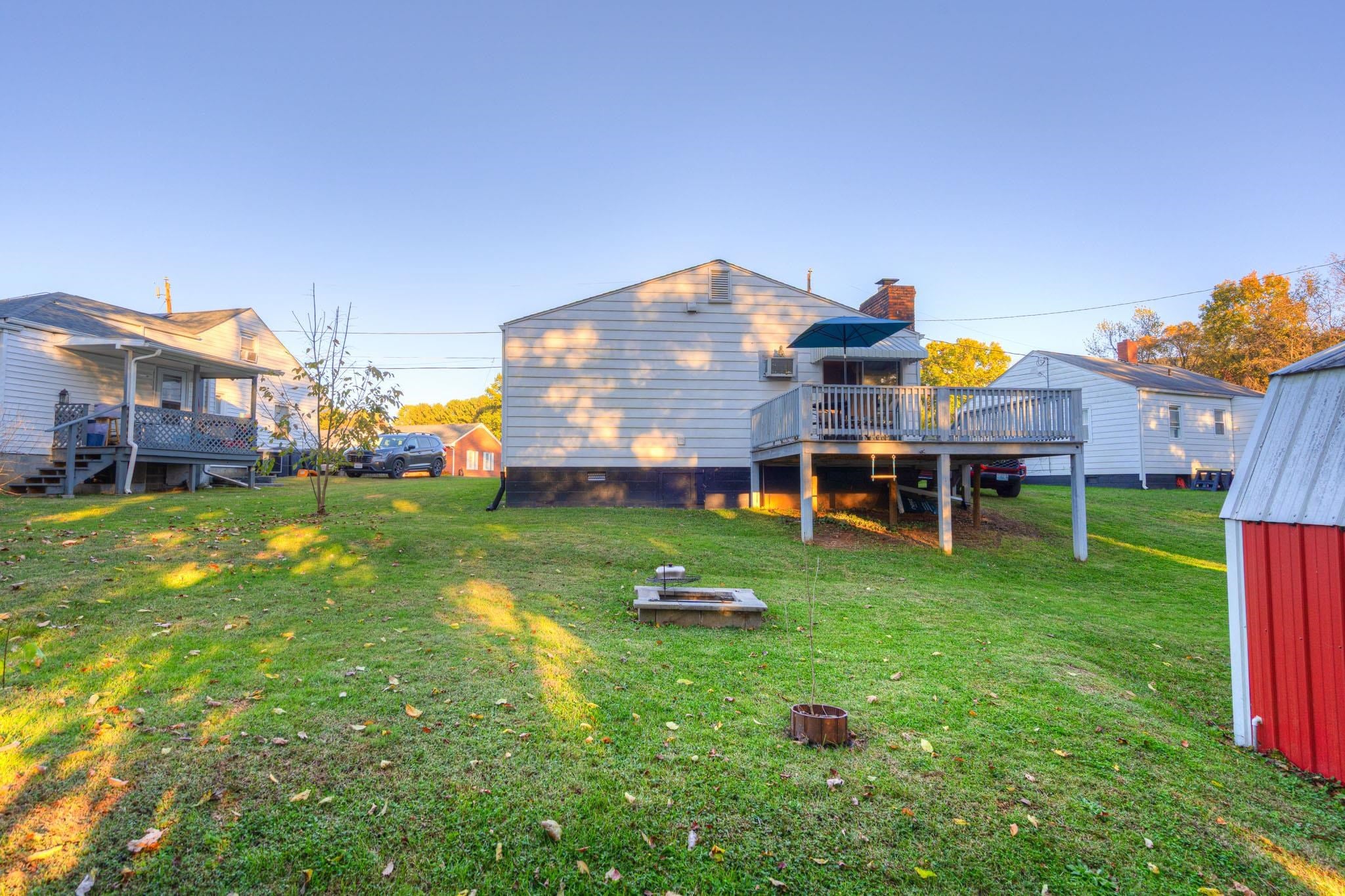 664 Mercer Road