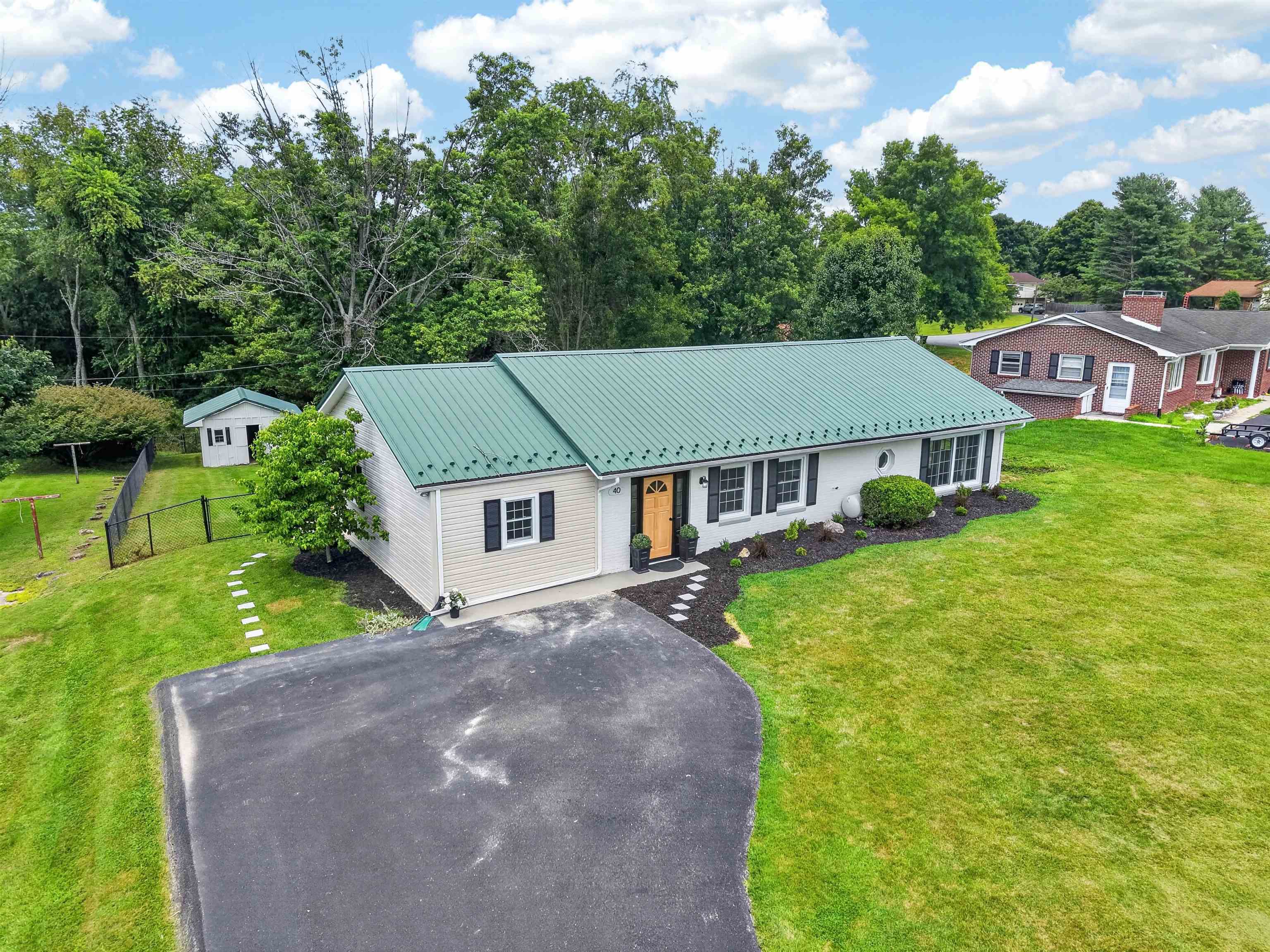 40 S Central Drive