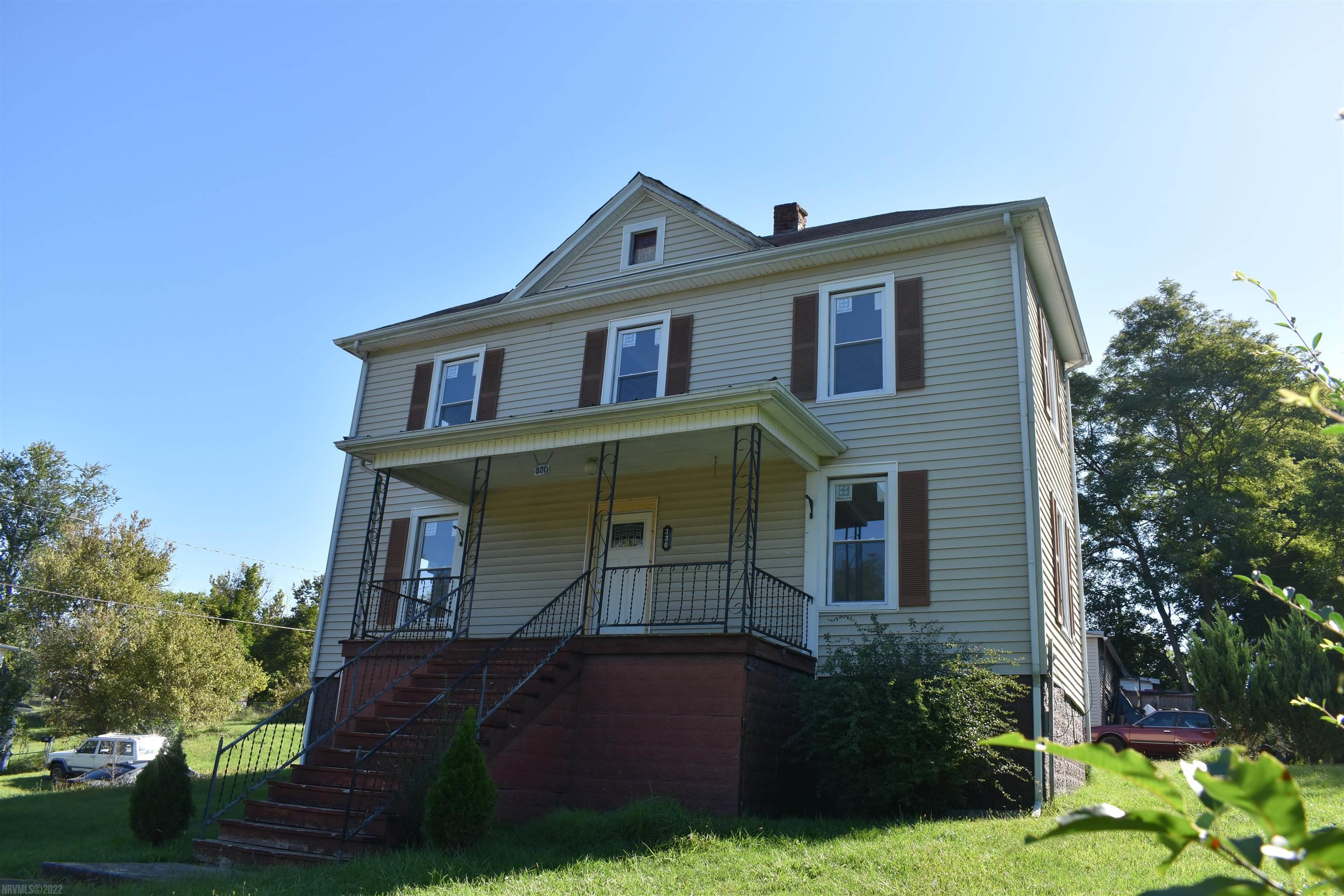 330 Franklin Avenue, Pulaski, VA 24301 - MLS#: 416370
