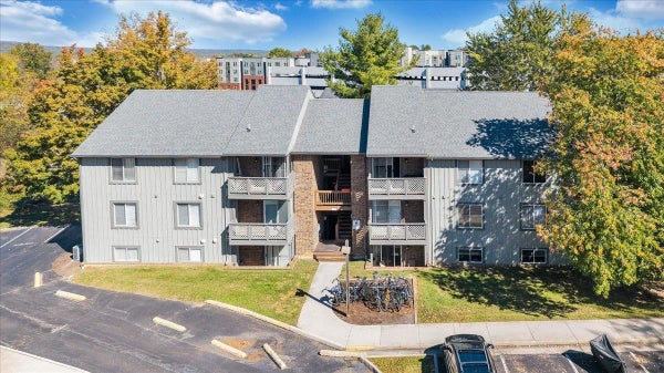 856 NEWPORT TER # 856, BLACKSBURG, VA 24060 - Image 1111f8d90dc517ca1c490d6da35f7dca/753274665