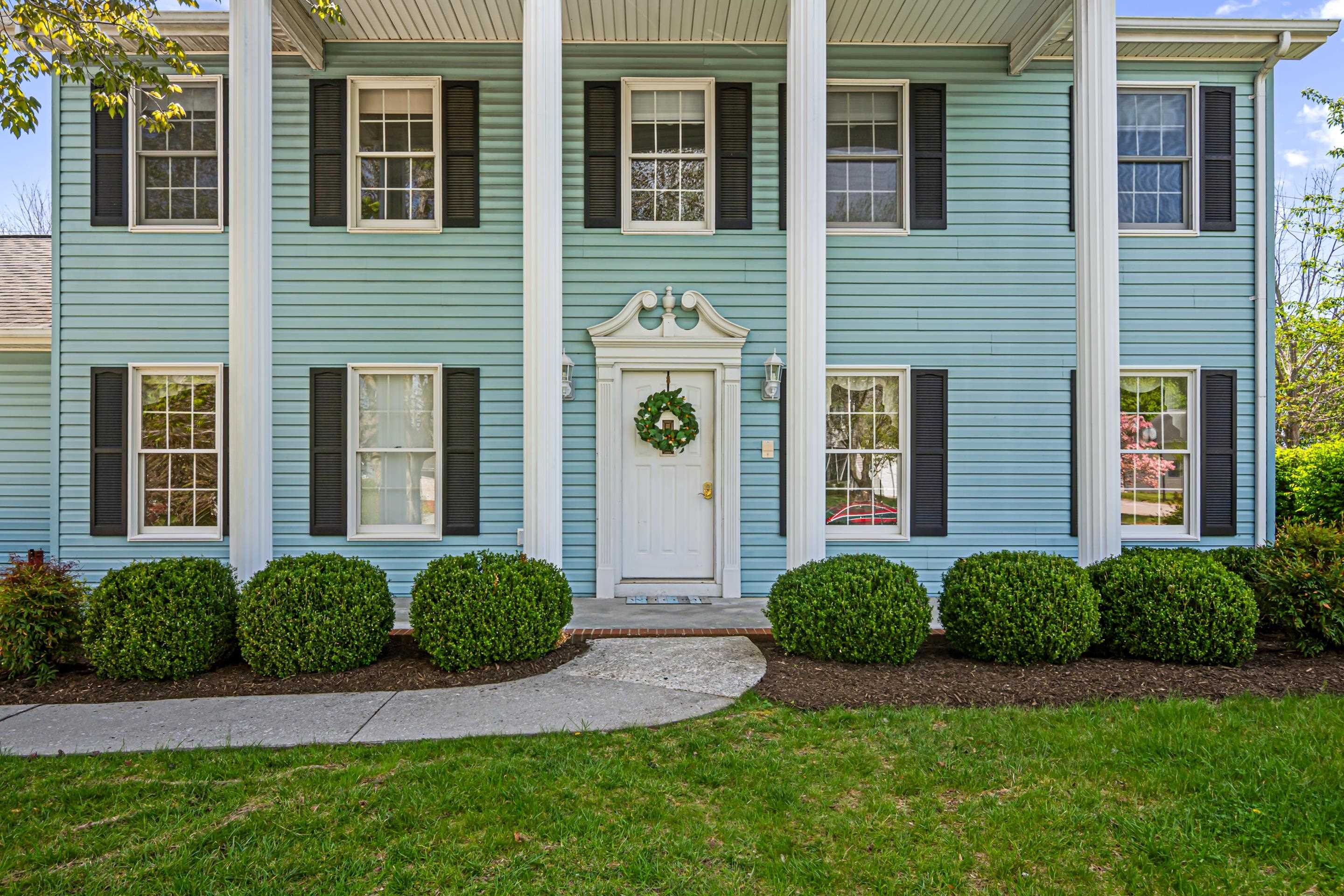 305 Seminole Drive