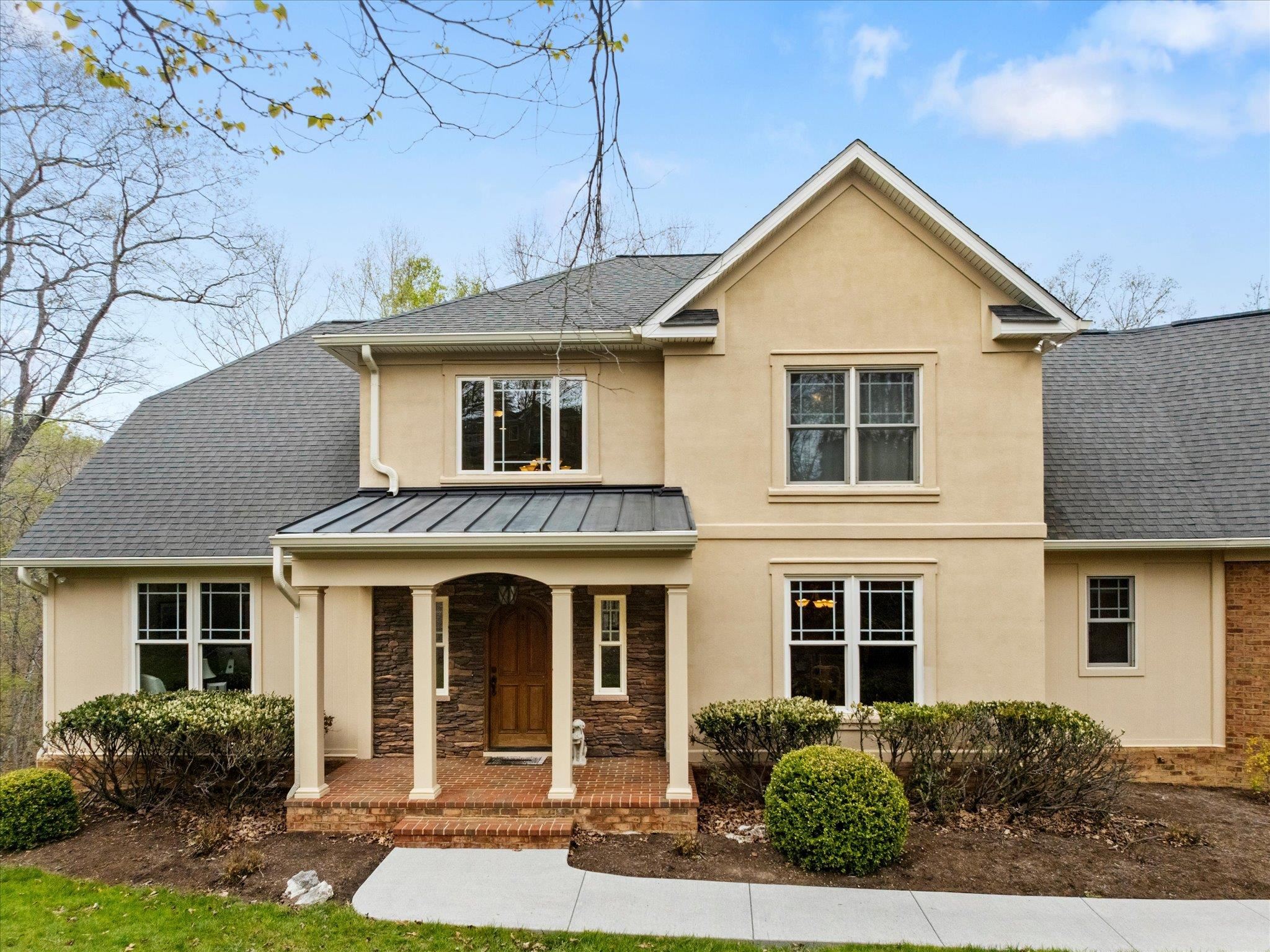 530 Wood Haven Court